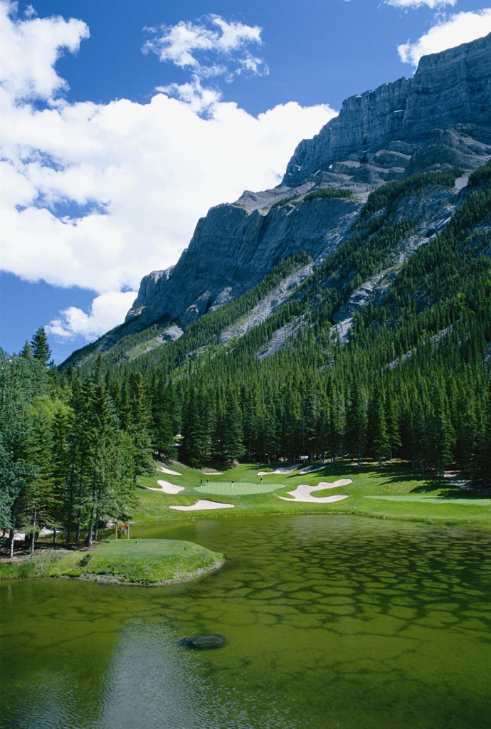 Banff-Springs-Devils-Cauldron.jpg